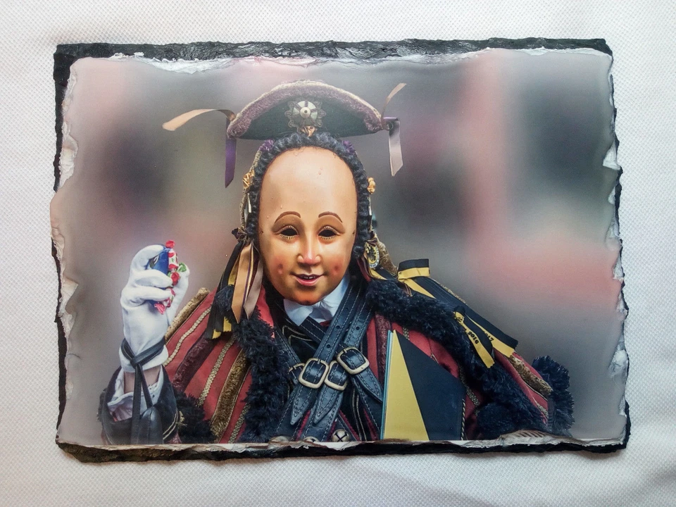 Rottweil Fasnet Fasnacht Schiefertafel 20cm x 15cm  Fransenkleid  - Bild 1 von 1