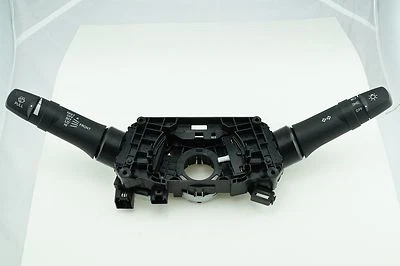 MITSUBISHI TRITON 2015 FARO INTERMITENTE INTERRUPTOR Y LIMPIAPARABRISAS JUEGO TEMPORIZADOR DIESTRO Foto 1 de 4