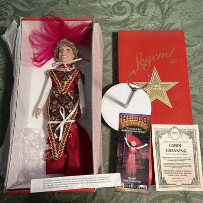 Muñeca Carol Channing Effanbee 1997 Legend Series 16 pulgadas, caja original y certificado de autenticidad Foto 1 de 4