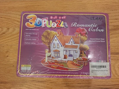 Vintage 3D Victorian House 3 Dimensional Kids Jigsaw Puzzle 32 pc New! Girls New - Image 1 of 3