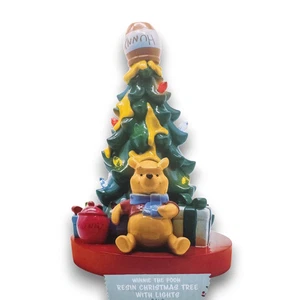Statuina albero di Natale 2025 Winnie the Pooh in resina con luci - nuova con scatola - Foto 1 di 3