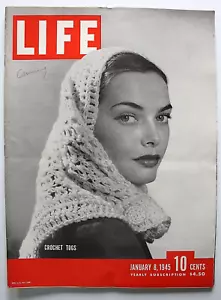 Life Magazine January 8, 1945 - Crochet Togs - Picture 1 of 3