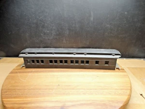 Williams Reproductions 0 Gauge Passenger Car Shell & Chassis - Picture 1 of 6