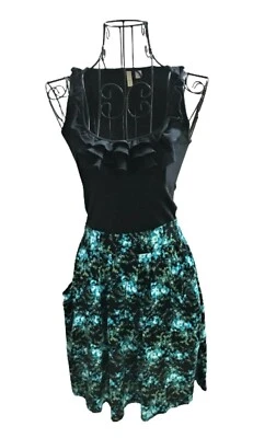 FRENCHI 荷叶边圆领背心裙,黑色,带人造丝花裙 JR 尺寸 XS — 第 1/4 张图片