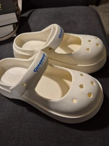 Scarpe Sanrio Cinnamon Roll donna taglia 37/38 - Foto 1 di 8