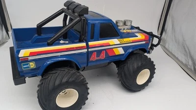 VINTAGE Radio Shack 4x4 Fully Tested RC Truck & Remote EXC CONDITION - Image 1 of 4