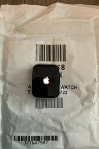Apple watch Series  SE A2722 GPS 40mm 2022 model - Picture 1 of 6