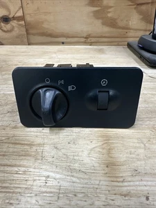 1999-2004 Ford F250 F350 Super Duty Dash Headlight Switch No Fog Lights OEM - Picture 1 of 2