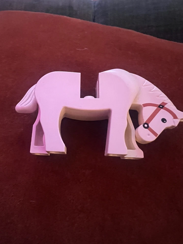 Vintage Lego White 4494 4493 White Horse Brown Bridle With Moving Head - Image 1 of 1