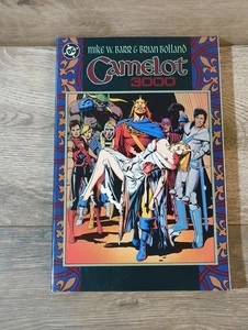 CAMELOT 3000 (Signed Brian Bolland) DC - Picture 1 of 5