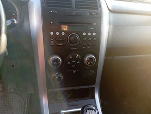 autoradio pour SUZUKI GRAND VITARA JB (JT) 2 0 LTR. JLX-EL 5-TURIG 2005 427483 - Foto 1 di 8