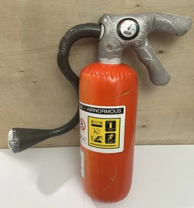 WWE Big Bash Estintore 3ft Gonfiabile Wrestling Prop/Giocattolo Airnormous - Foto 1 di 4