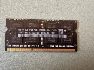 Hynix HMT351S6CFR8C-PB DDR3-SO-Dimm 4GB (1x4) PC3-12800S DDR3-1600 CL11 - Bild 1 von 2