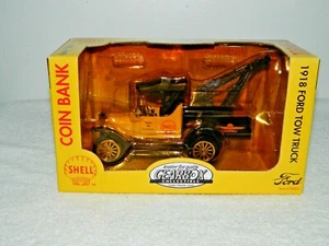 Gearbox 1918 Ford Tow Truck Coin Bank Shell Motor Oil Die Cast Metal 1:24 - Picture 1 of 3