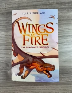 The Dragonet Prophecy (Wings of Fire, 1) - Picture 1 of 2