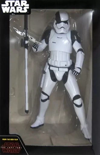 Star Wars: The Last Jedi Premium 1/10 Scale Figure #First Order Stormtrooper - Image 1 of 4