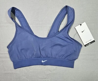 Sujetador deportivo sin costuras Nike Alate Dri-Fit Adv talla pequeña soporte ligero sin relleno Foto 1 de 4