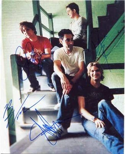 American Hi-Fi Autographed 8x10 Photo - Picture 1 of 1