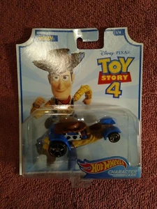 WOODY 1:64 TOY STORY 4 DISNEY CHARACTER CARS 1/8 HOT WHEELS MATTEL 2018 - Picture 1 of 1