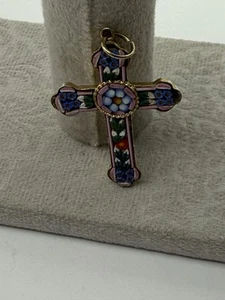 Vintage Italien goldfarben Mikro Mosaik Floral Kreuz Anhänger - Bild 1 von 11