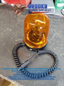 Caterpillar Equipment AMBER Leuchtfeuer Halogen NEU 394 Serie - Bild 1 von 7