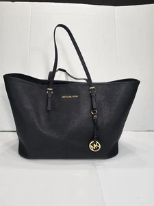 Michael Kors Jet Set Travel Black Saffiano Leather Large Tote Bag - Picture 1 of 22