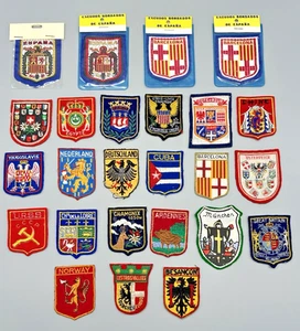 Lote de 25 parches de viaje europeos vintage bordados y de fieltro ¡Parches de viaje de Europa! - Imagen 1 de 10