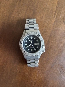 Reloj de Cuarzo SEIKO 200m Resistente al Agua Titanio Duradero Batería Reemplazable - Imagen 1 de 4