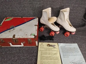 70's Roller Derby Women Sz 7 Roller Skates 28 Wheels W/Original Case & Tool - Picture 1 of 24