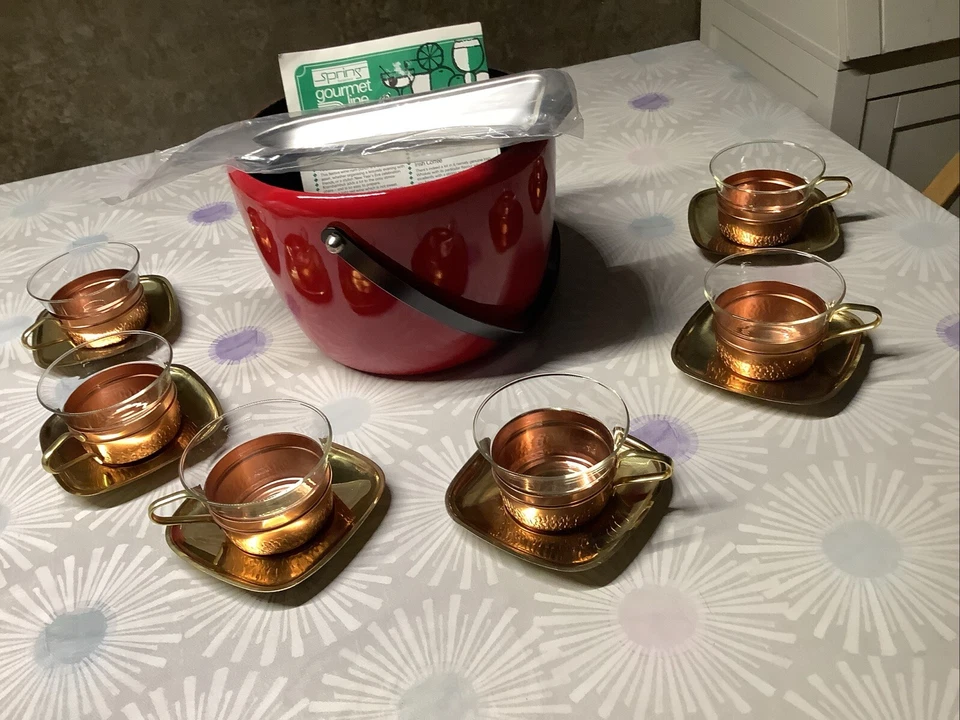 SPRING Switzerland, Fondue-, Feuerzangenbowle, inc. 6 Schottgläser  - Bild 1 von 4