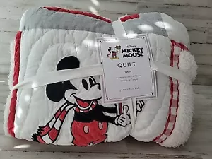 Pottery Barn Kids Disney Mickey Mouse Holiday Quilt Twin - Picture 1 of 3
