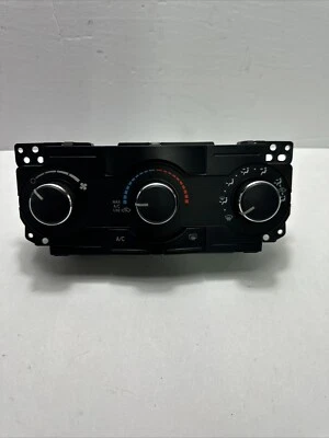 Jeep Grand Cherokee Commander 2008-2010 calefacción aire acondicionado control de clima P55037979AF Foto 1 de 4