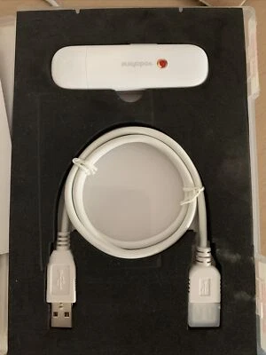 Vodafone Dongle. Mobile Connect HSDPA USB Stick Internet K3565 (C) - Image 1 of 4