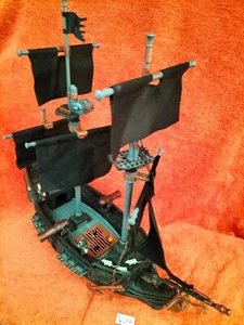 Lot V057: Bateau Pirates of the Caribbean Black Pearl Mega Bloks 1017 - Imagen 1 de 9