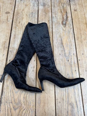 Fabulous Marilyn Anselm for HOBBS Black Stretch Velvet Mid Height BOOTS, 37 UK 4 - Image 1 of 4
