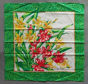 Bufanda de seda de tela Jim Thompson vintage verde estampado floral orquídea años 80 90 cuadrada - Imagen 1 de 6