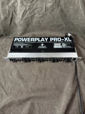 Behringer Powerplay PRO-XL 4 channel headphone distribution amplifier HA4700 - Image 1 of 4