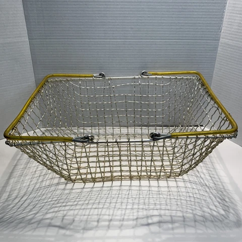 Vintage Wire Shop Shopping Flower Basket Storage Garden Retro Metal Farmhouse Cover