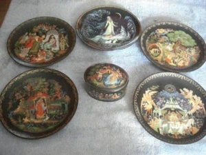 VINTAGE SET OF 5 RUSSIAN LEGEND PLATES & 1 RUSSIAN LEGEND TRINKET BOX - Picture 1 of 20