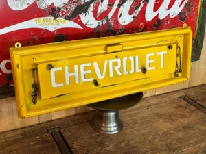 CHEVROLET PUERTA TRASERA CAMIONETA PICKUP CHEVY C10 EE. UU. DECORACIÓN DE PARED DECORACIÓN COCHE DE EE. UU. - Imagen 1 de 6