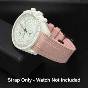 Omega x Swatch MoonSwatch Mission to the Moonphase Snoopy Pink Armband - Bild 1 von 8