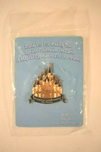 Walt Disney World Schloss "Happiest Celebration on Earth" Neu in OVP - Bild 1 von 3