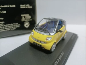 minichamps 1:43 Mercedes Mini Convertible car Model Smart Cabrio&Passion Yellow - Picture 1 of 5