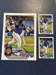 Carta esclusiva 2023 Topps Series 1 Vladimir Guerrero oversize Super Box & SP - Foto 1 di 3