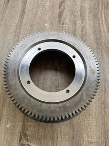 New John Deere Gear - R264882 - Picture 1 of 6