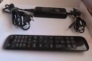 Zubehör für Telekom MediaReceiver 400 , Netzteil + Fernbedienung - Bild 1 von 9