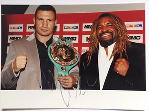 12) Vitali Klitschko signiert Box Champ Großfoto Unterschrift Autogramm signed - Bild 1 von 3