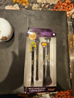 Juego de brochas de maquillaje de ojos Hocus Pocus negras moldeadas Sanderson Sisters gato nuevo sellado Foto 1 de 4
