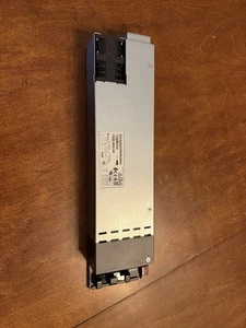 Alimentation d'admission latérale port secteur Nexus Cisco NXA-PAC-1100W-PI V02 1100w 341-0739-02 - Photo 1/4