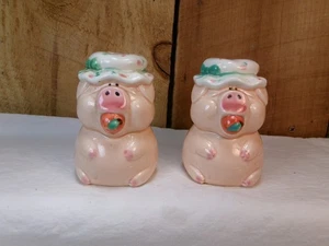 Vintage Josef Originals Pig Salt and Pepper Shakers - Picture 1 of 6